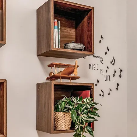 Cinecitta Corner Апартаменты *